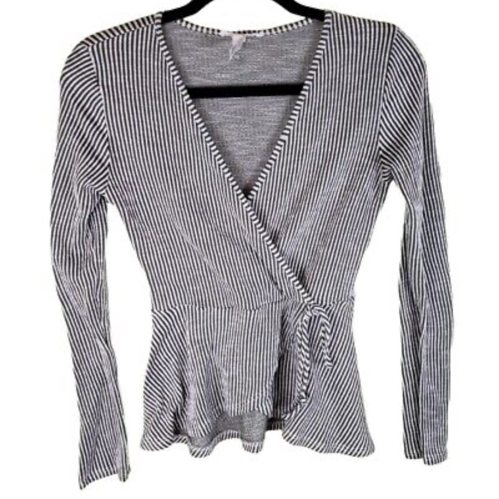 Caution to the wind size medium
